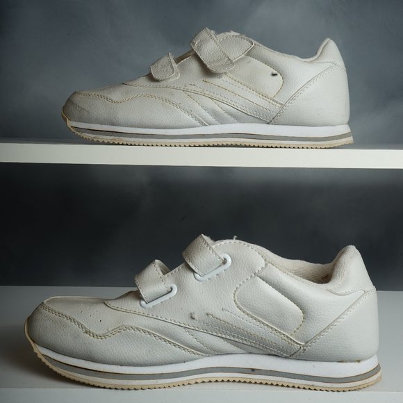 #8 Athletics Works Women's Sneakers - Picture 5 of 7